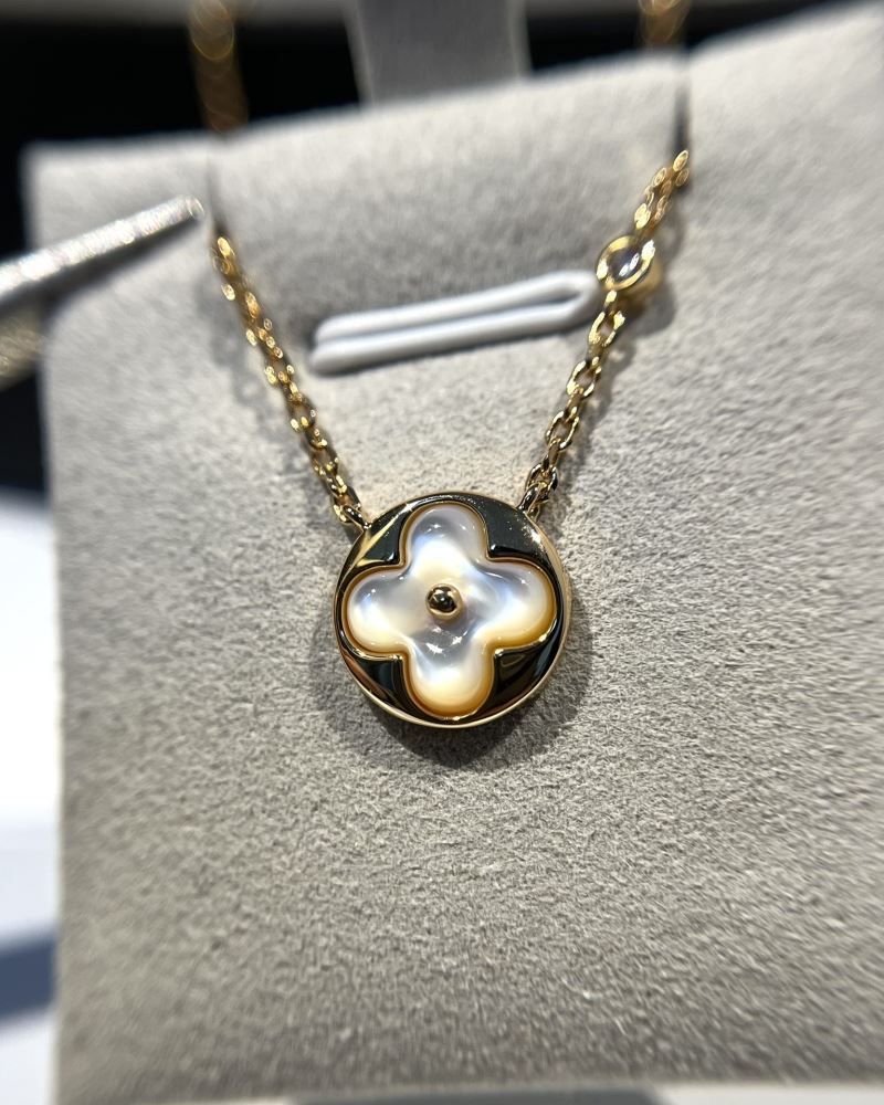 Louis Vuitton Necklaces